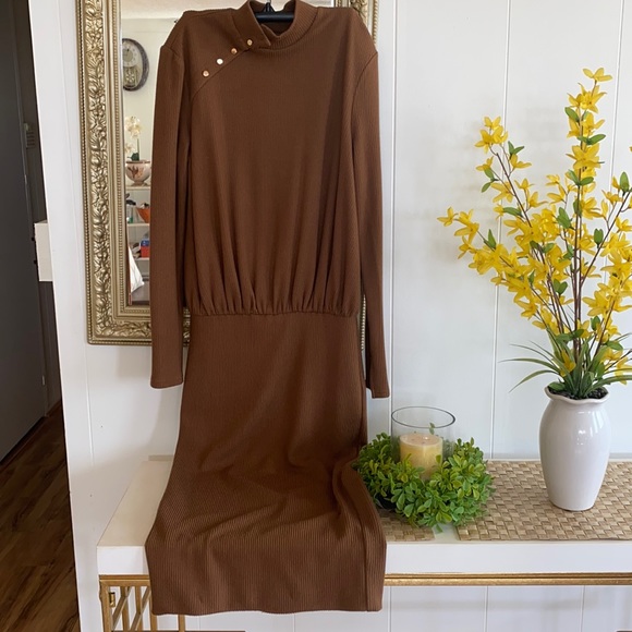 SOLD Byegreis Delicia Dress - Picture 2 of 3